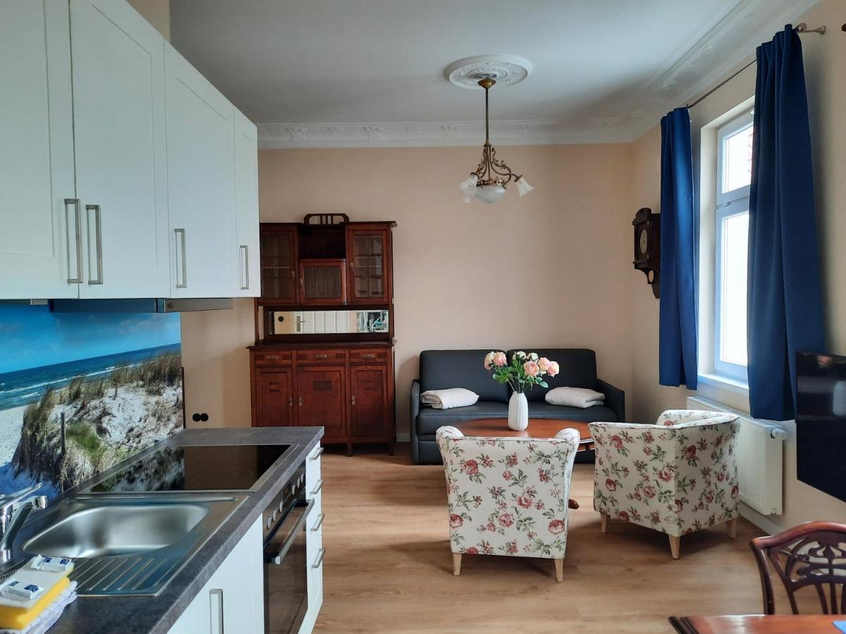 Logierhaus Am Meer Wangerooge Bagian luar foto